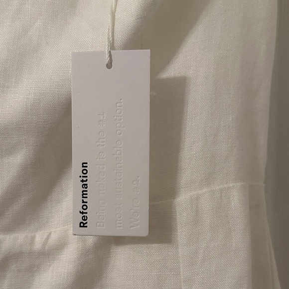 Reformation Chic off the shoulder White Linen Dress - Picture 2 of 6